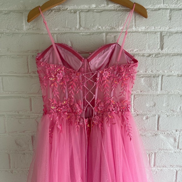 Elegant Pink Women’s  Dress - Picture 8 of 9